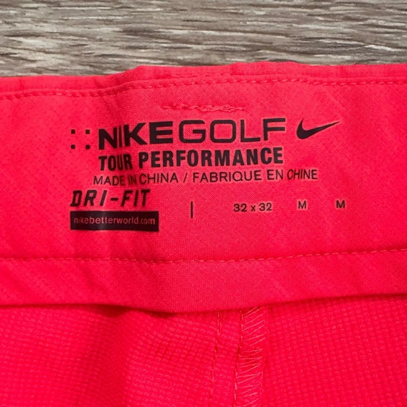 Nike Golf Tour Performance Dri Fit red pants NWOT SZ M 32x32 - Picture 2 of 5